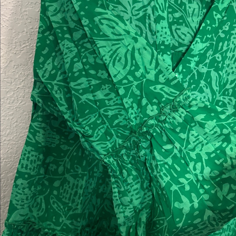 Hyacinth House Green Asymmetrical Dress - Picture 3 of 4